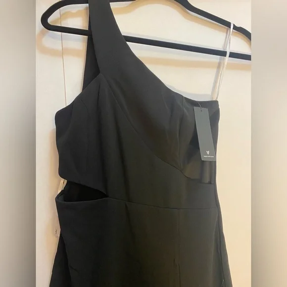 NWT Lulu's Side Cut Out Black One Shoulder Dress Size Small - Picture 2 of 9
